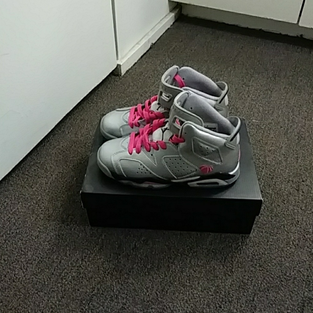 Air Jordan 6 Retro